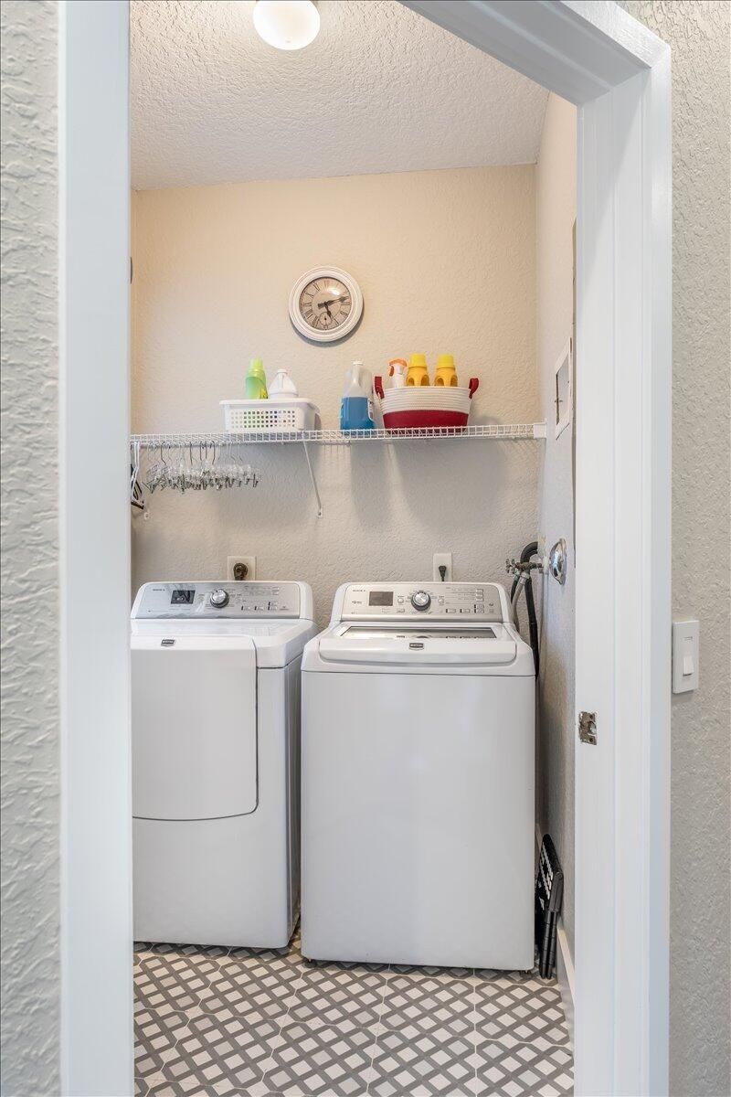 2802 Kinsington Circle, Unit 27-4, Weston, FL 33332 Photo