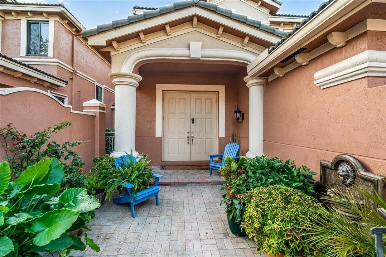 2802 Kinsington Circle, Unit 27-4, Weston, FL 33332 Photo