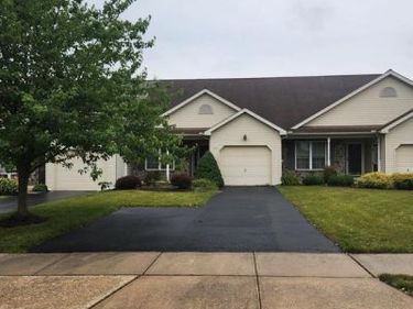 413 THRUSH DRIVE, MANHEIM, PA 17545
