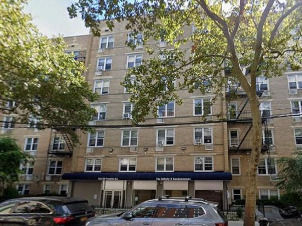 142-20 Franklin Avenue, Unit 3R, Flushing, NY 11355