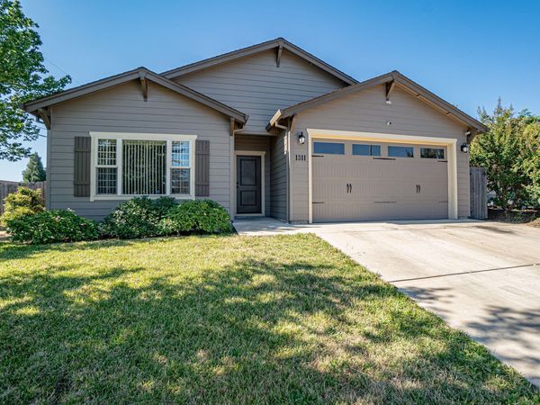 1311 Swayze Lane, Medford, OR 97501