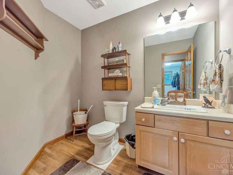 7947 Contreras Road, Oxford, OH 45056 Photo 17
