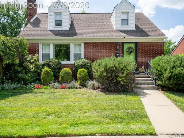 1588 11th Street, Wyandotte, MI 48192