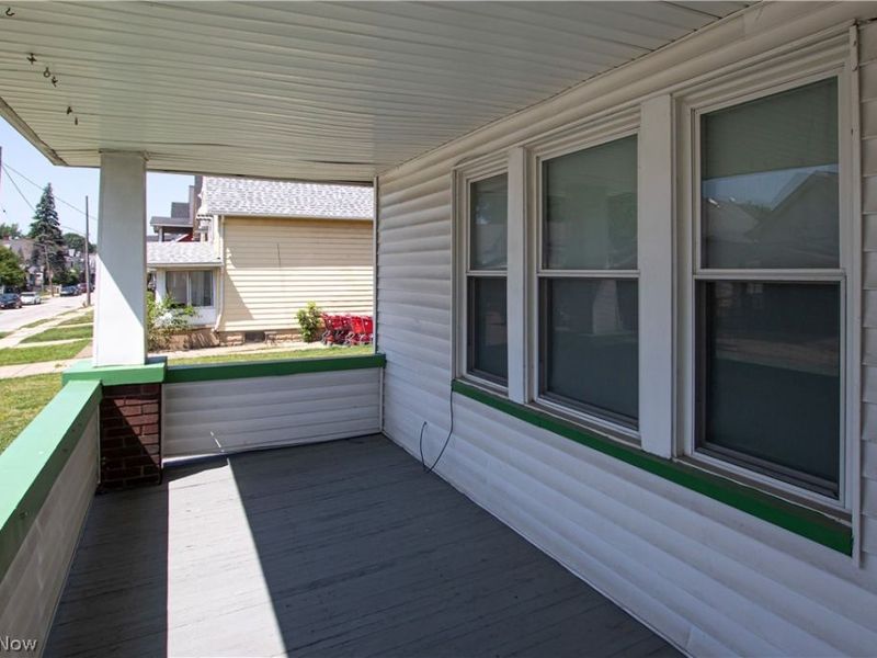 2189 W 105th Street, Cleveland, OH 44102 Photo 3