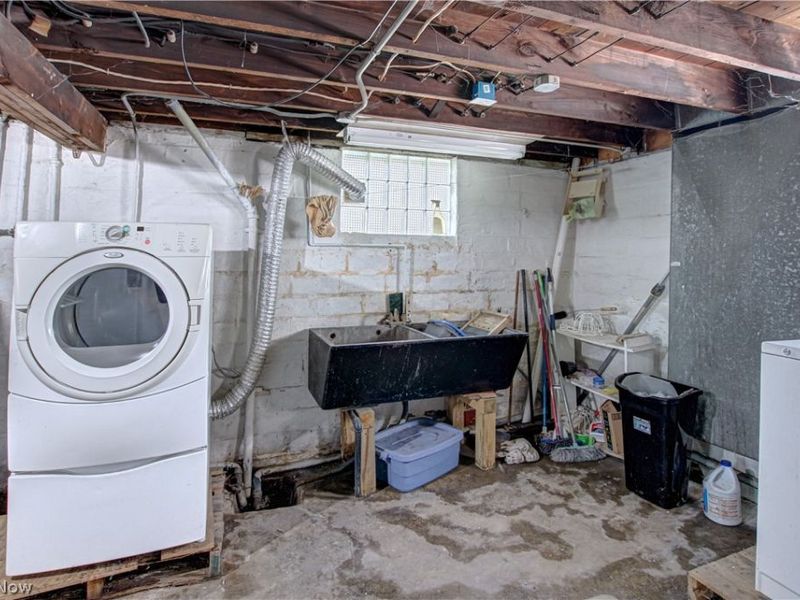2189 W 105th Street, Cleveland, OH 44102 Photo 31
