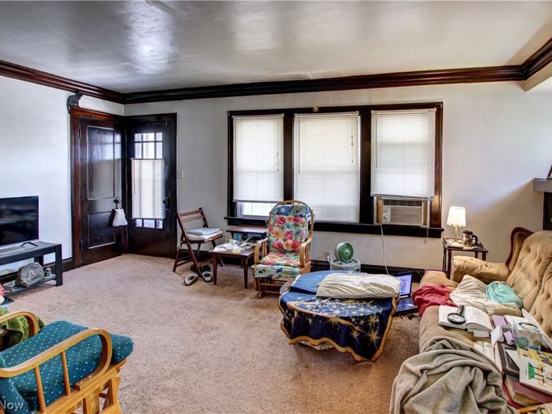 2189 W 105th Street, Cleveland, OH 44102 Photo 4