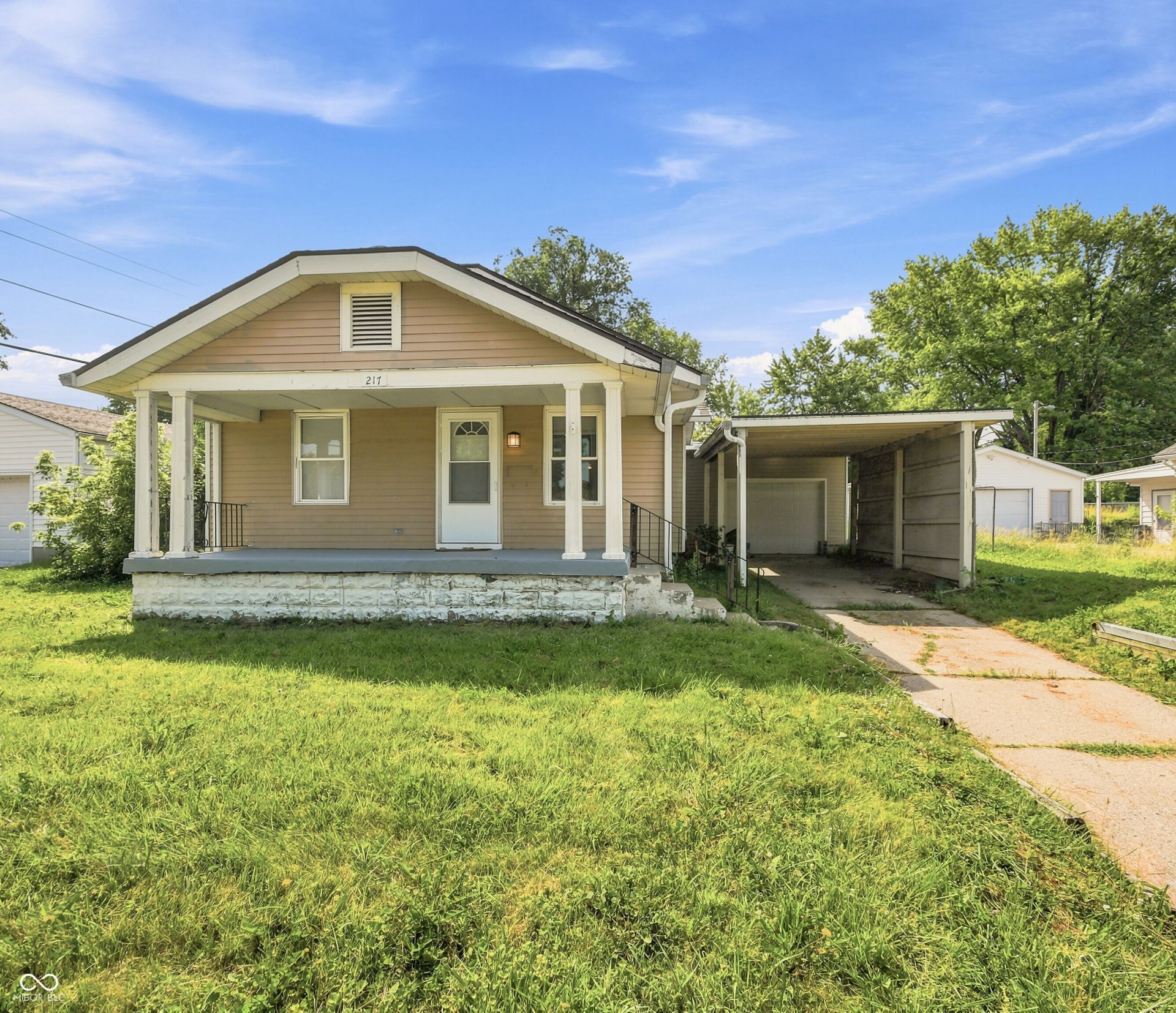 217 Ringwood Way, Anderson, IN 46013 Main Photo