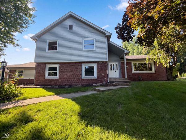 85 Tarry Court, Greenwood, IN 46142