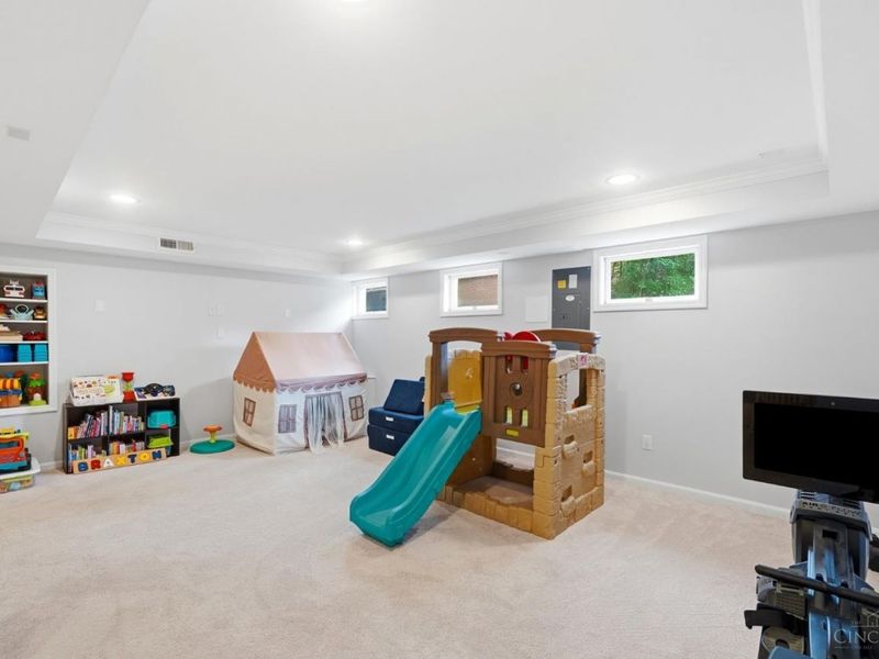 8060 Ashley View Drive, Columbia Twp, OH 45227 Photo 46