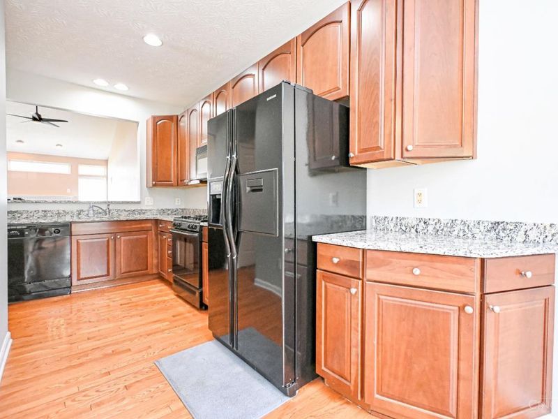 7224 Baltic Court, Newtown, OH 45244 Photo 8