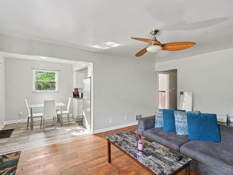 2525 Westwood Northern Boulevard, Cincinnati, OH 45211 Photo 3