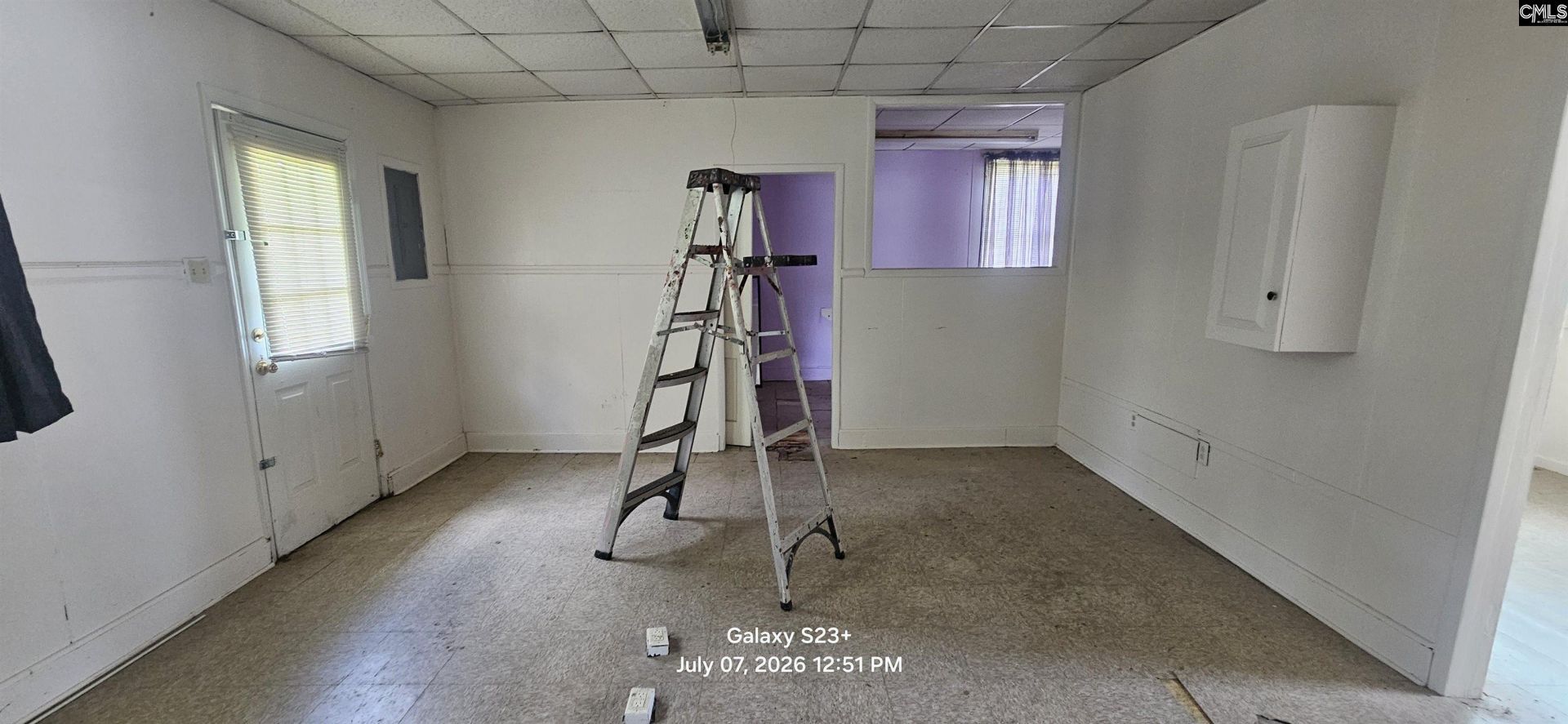 613 Henry Street  Photo 18