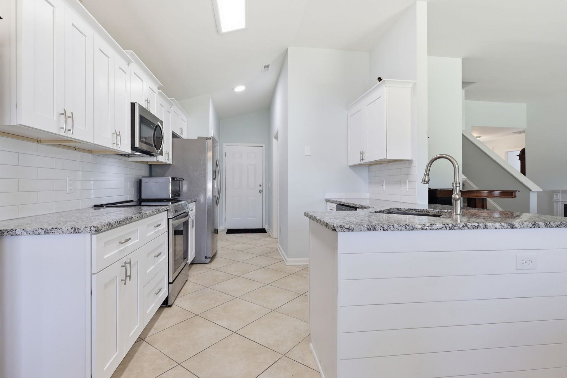 245 Silverbelle Blvd. Photo 10