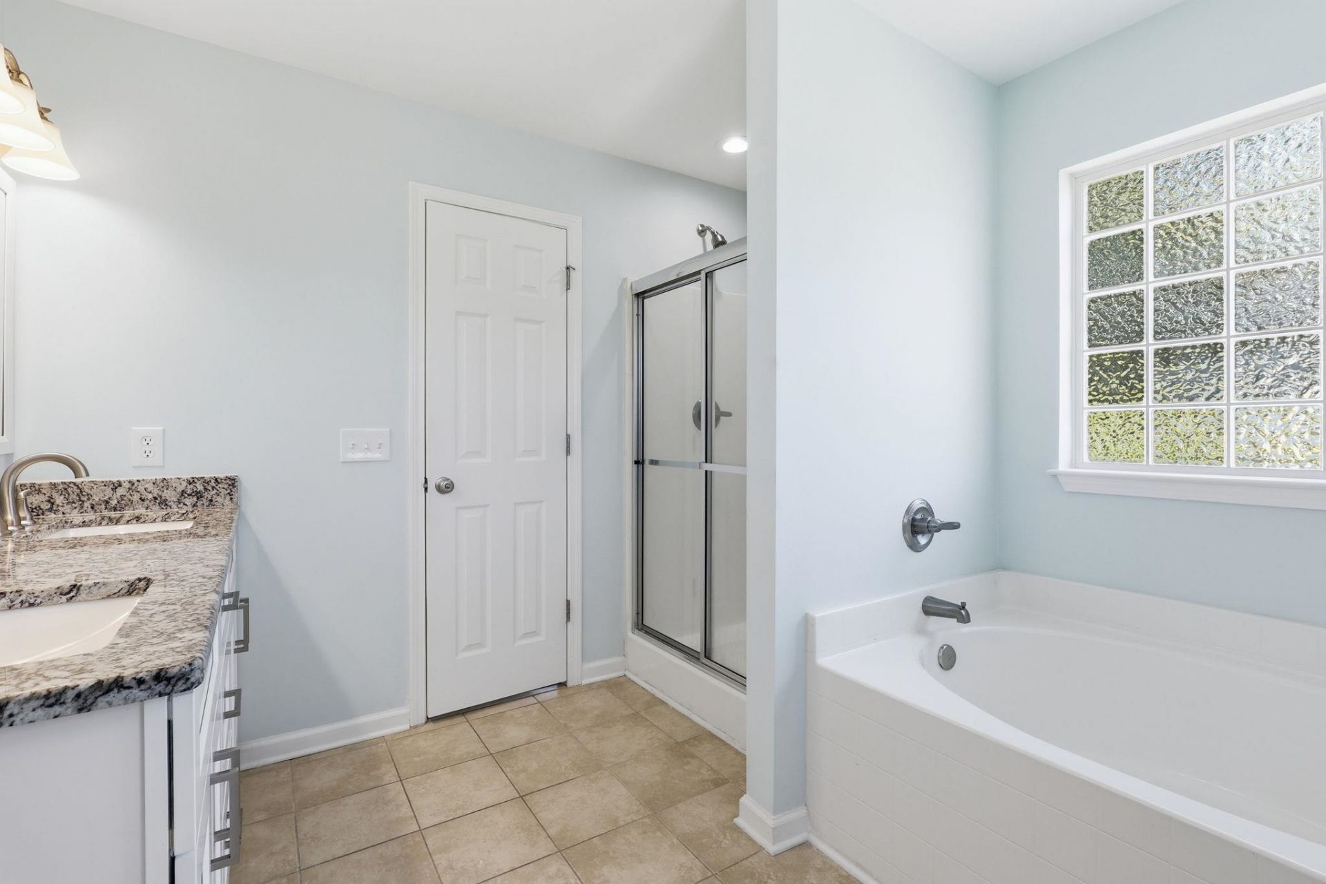 245 Silverbelle Blvd. Photo 19