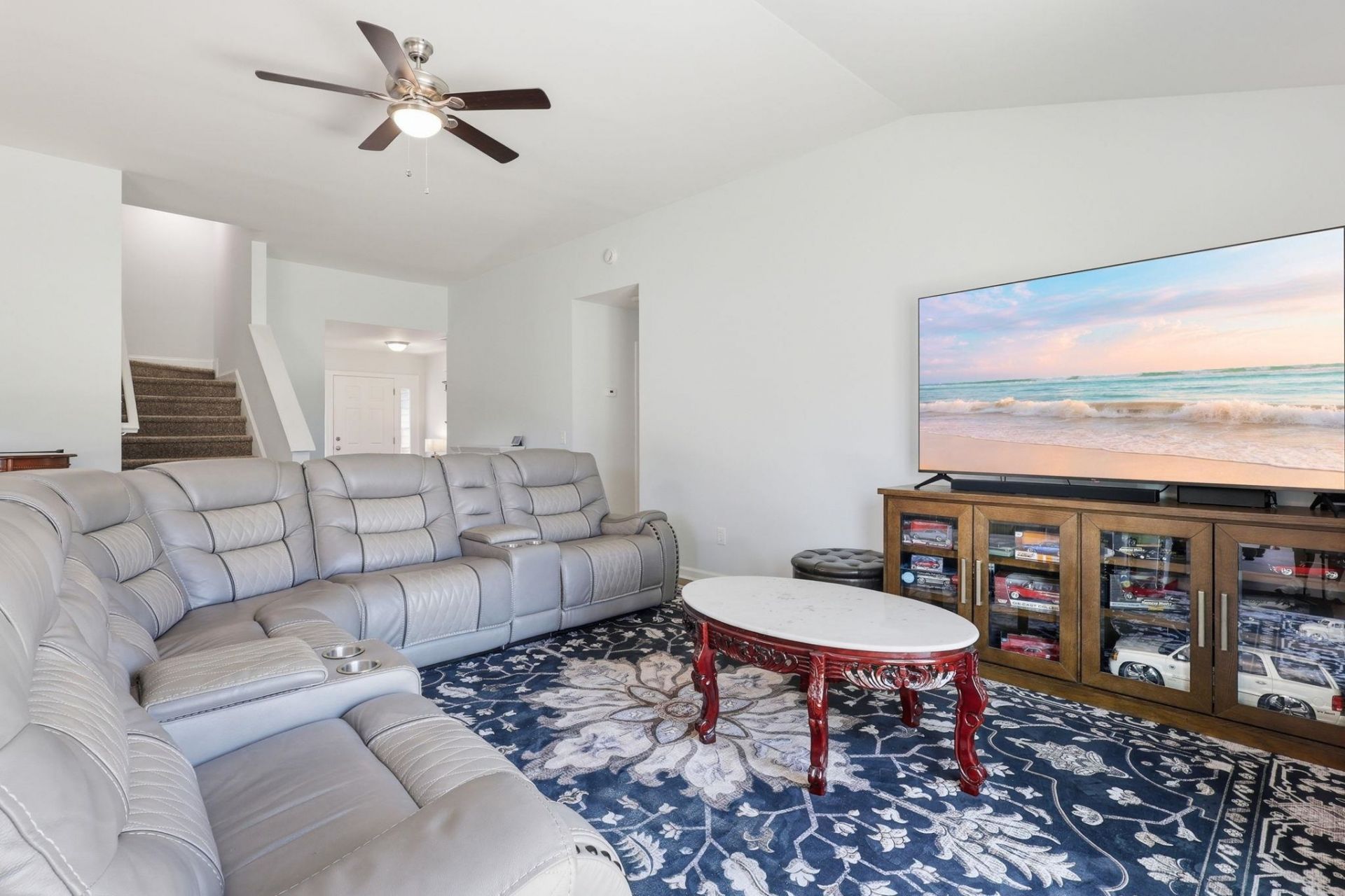 245 Silverbelle Blvd. Photo 5