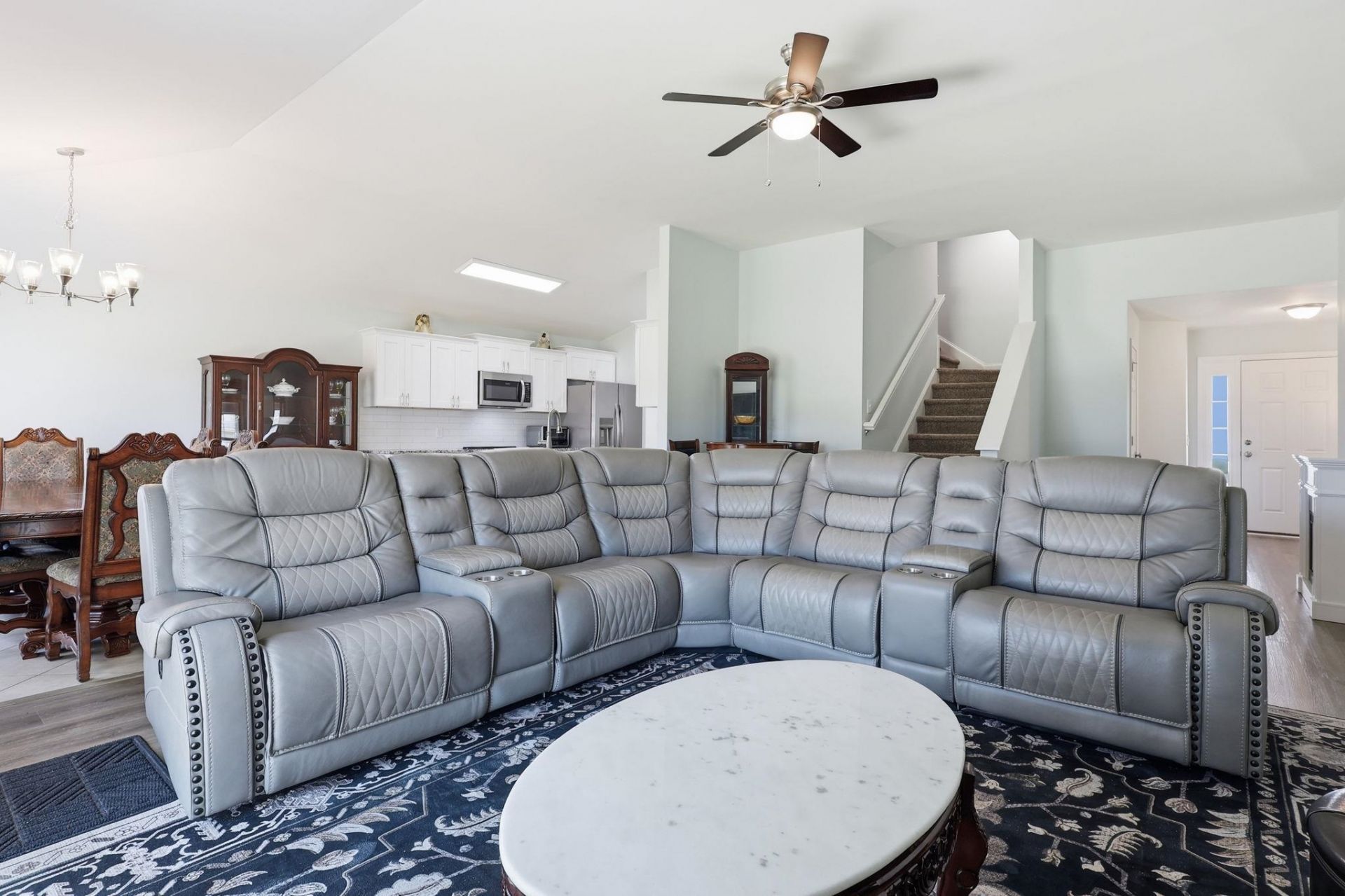245 Silverbelle Blvd. Photo 6