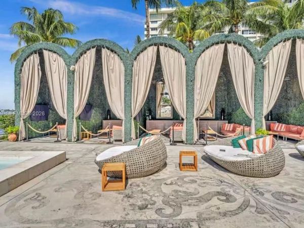1100 West Ave, Unit 1007, Miami Beach, FL 33139