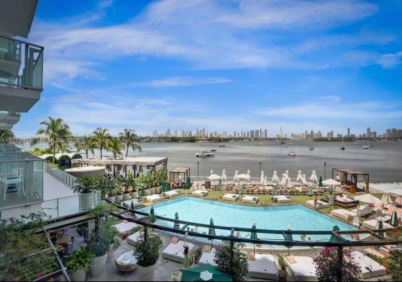 1100 West Ave, Unit 1007, Miami Beach, FL 33139 Photo