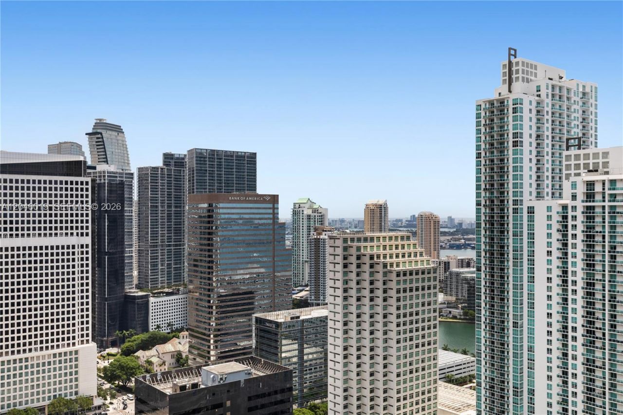 1000 Brickell Plz , Unit 4015, Miami, FL 33131 Photo