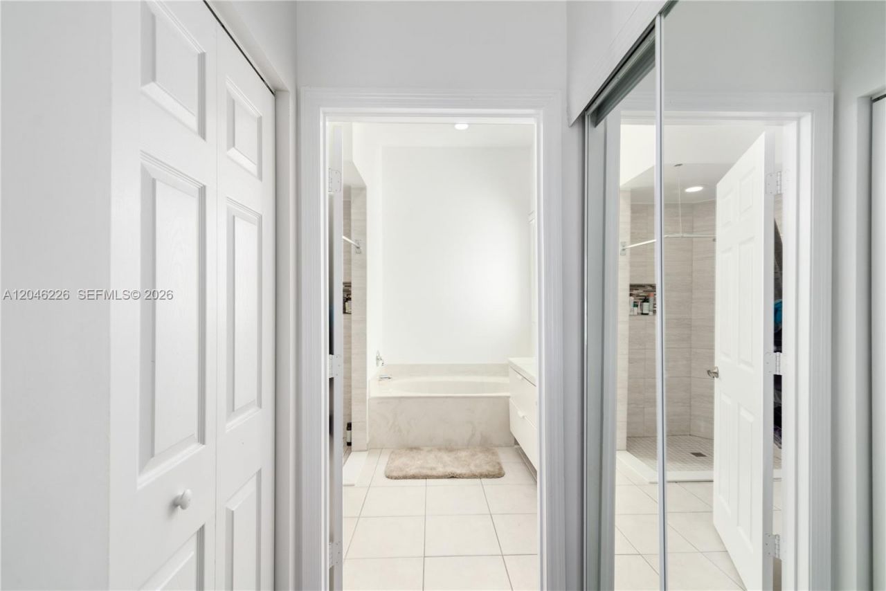 14275 NW 18th Pl , Pembroke Pines, FL 33028 Photo