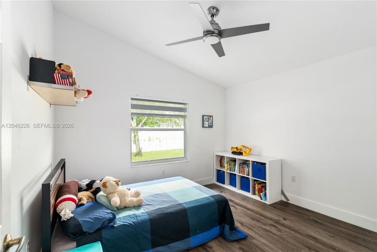 14275 NW 18th Pl , Pembroke Pines, FL 33028 Photo
