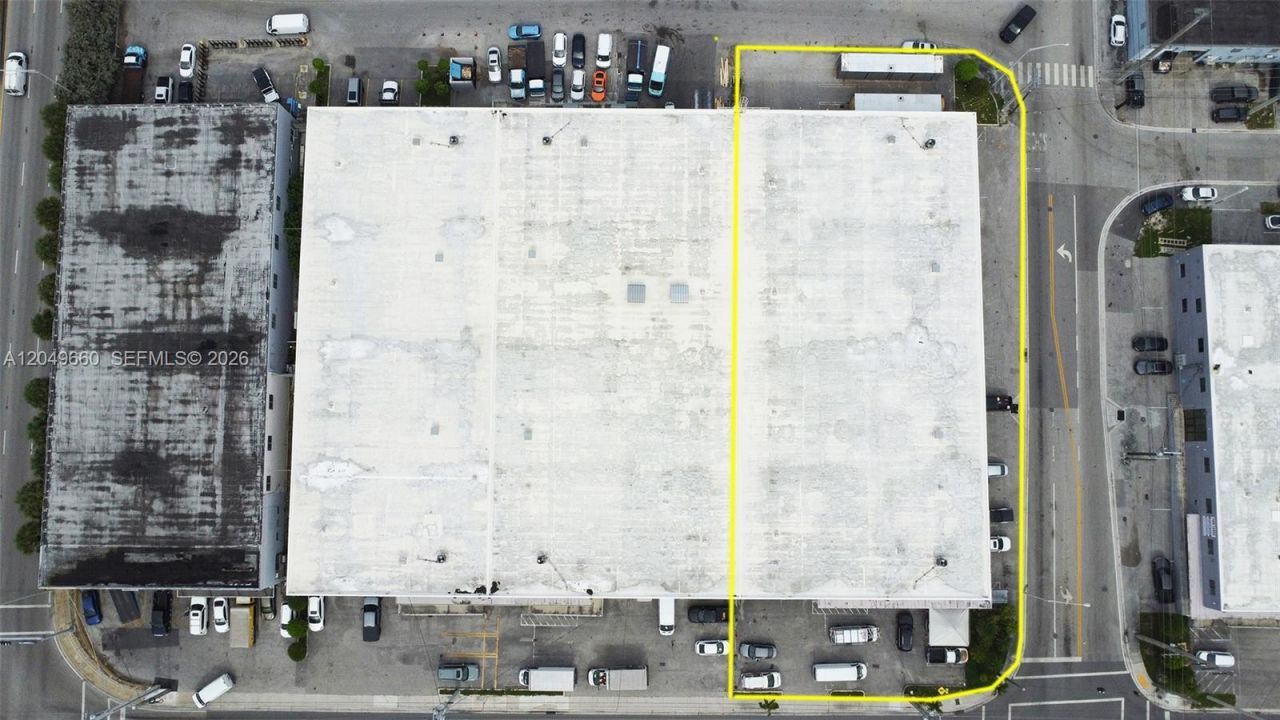 2290 W 8th Ave, Hialeah, FL 33010 Photo
