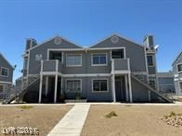 1899 Cosmic Drive , Las Vegas, NV 89115