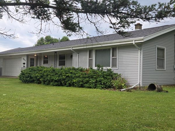 533 Degner Ave, Mayville, WI 53050