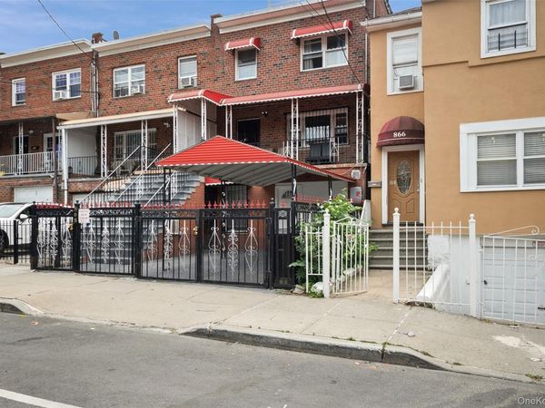 868 E 216th Street , Bronx, NY 10467