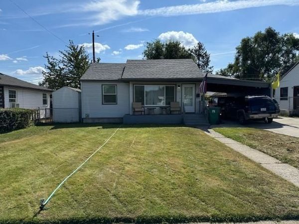528 E Joseph Ave, Spokane, WA 99208