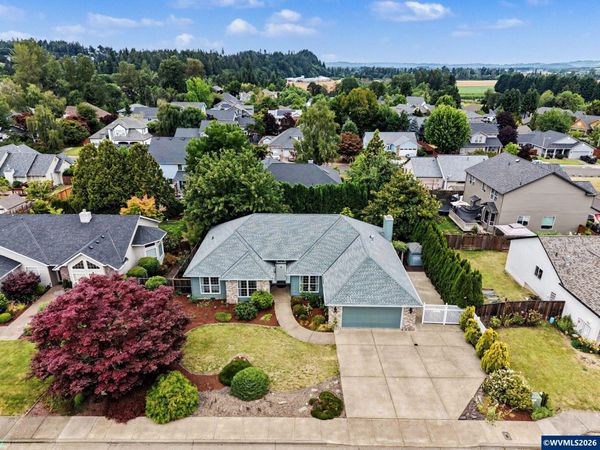 1207 20th Av NW, Albany, OR 97321