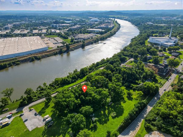0 lock rd , Nashville, TN 37207