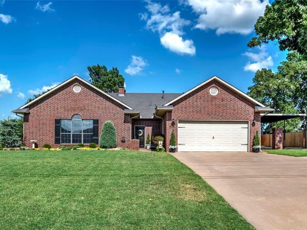 1104 S Rozell Lane, Chandler, OK 74834