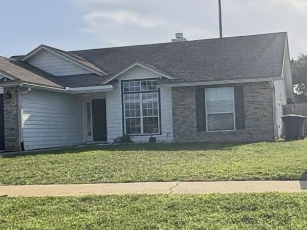 398 PRINDLE Drive E, Jacksonville, FL 32225