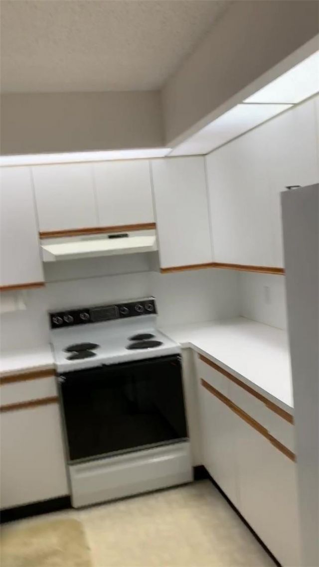 1300 SW 125th Avenue, Unit 402k, Pembroke Pines, FL 33027 Photo