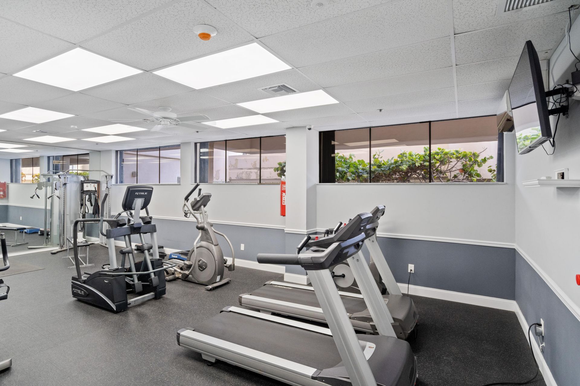 5380 N Ocean Drive, Unit 22g, Riviera Beach, FL 33404 Photo