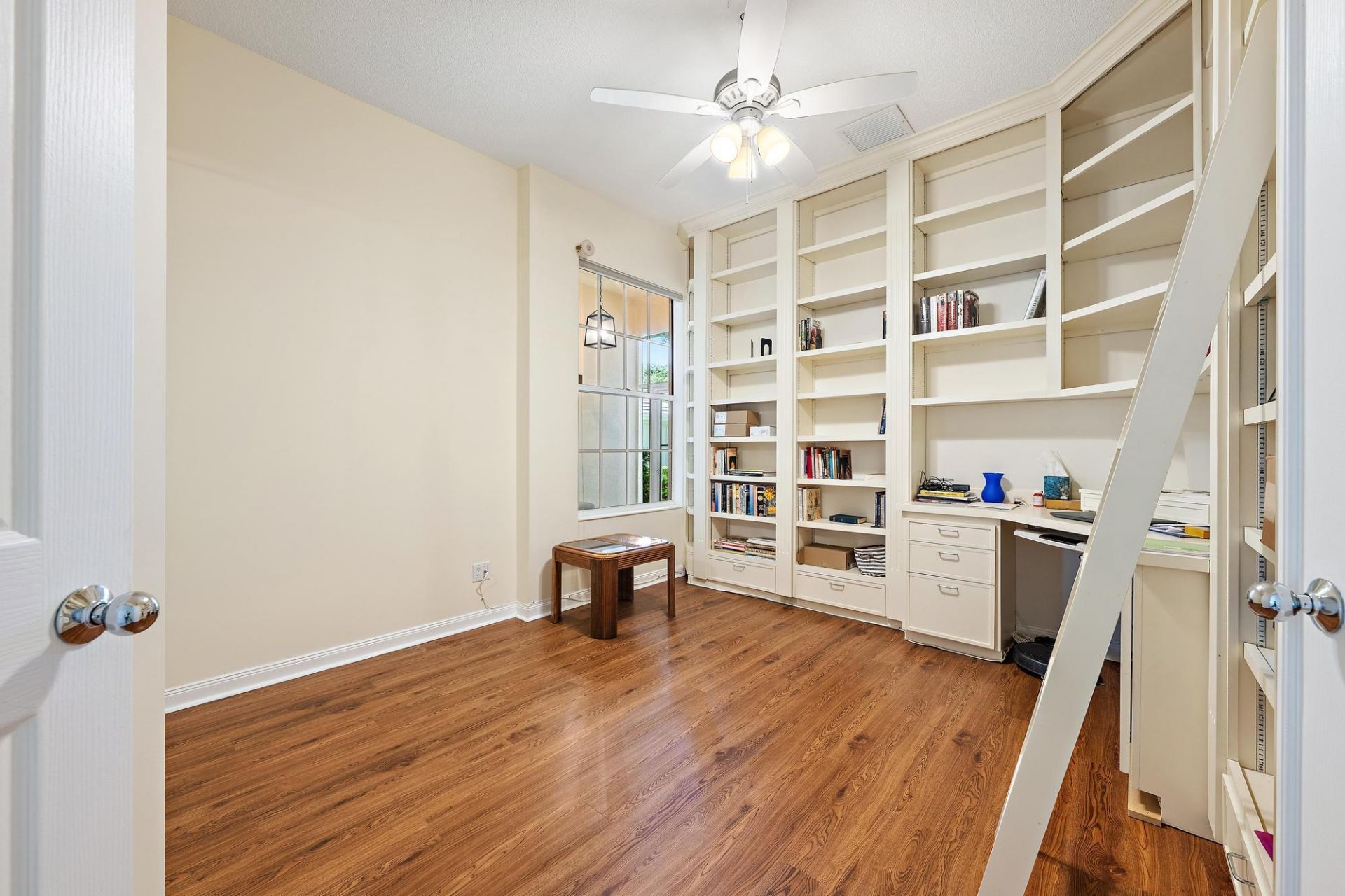 8548 Beaconhill Road, Palm Beach Gardens, FL 33410 Photo