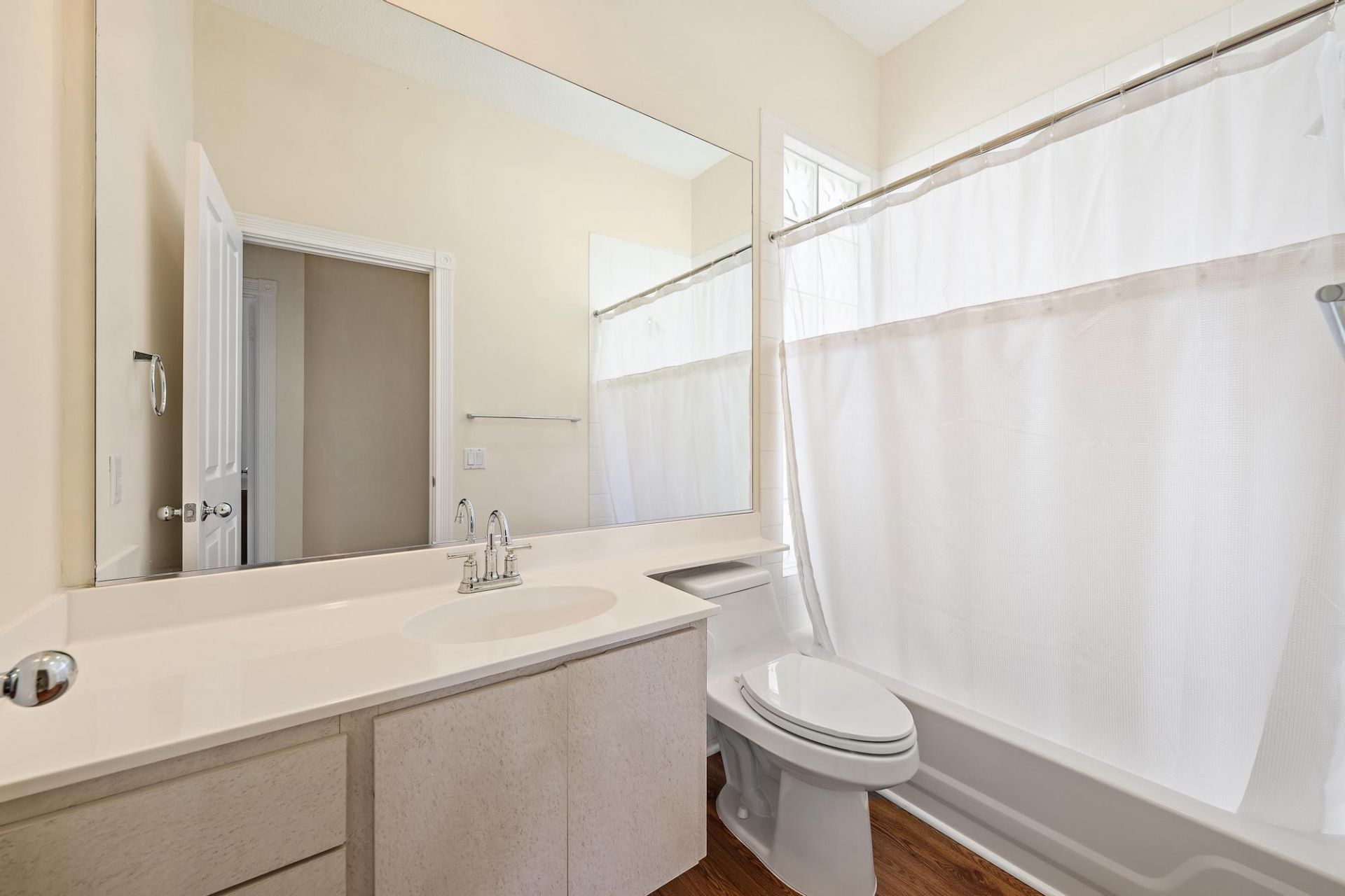 8548 Beaconhill Road, Palm Beach Gardens, FL 33410 Photo