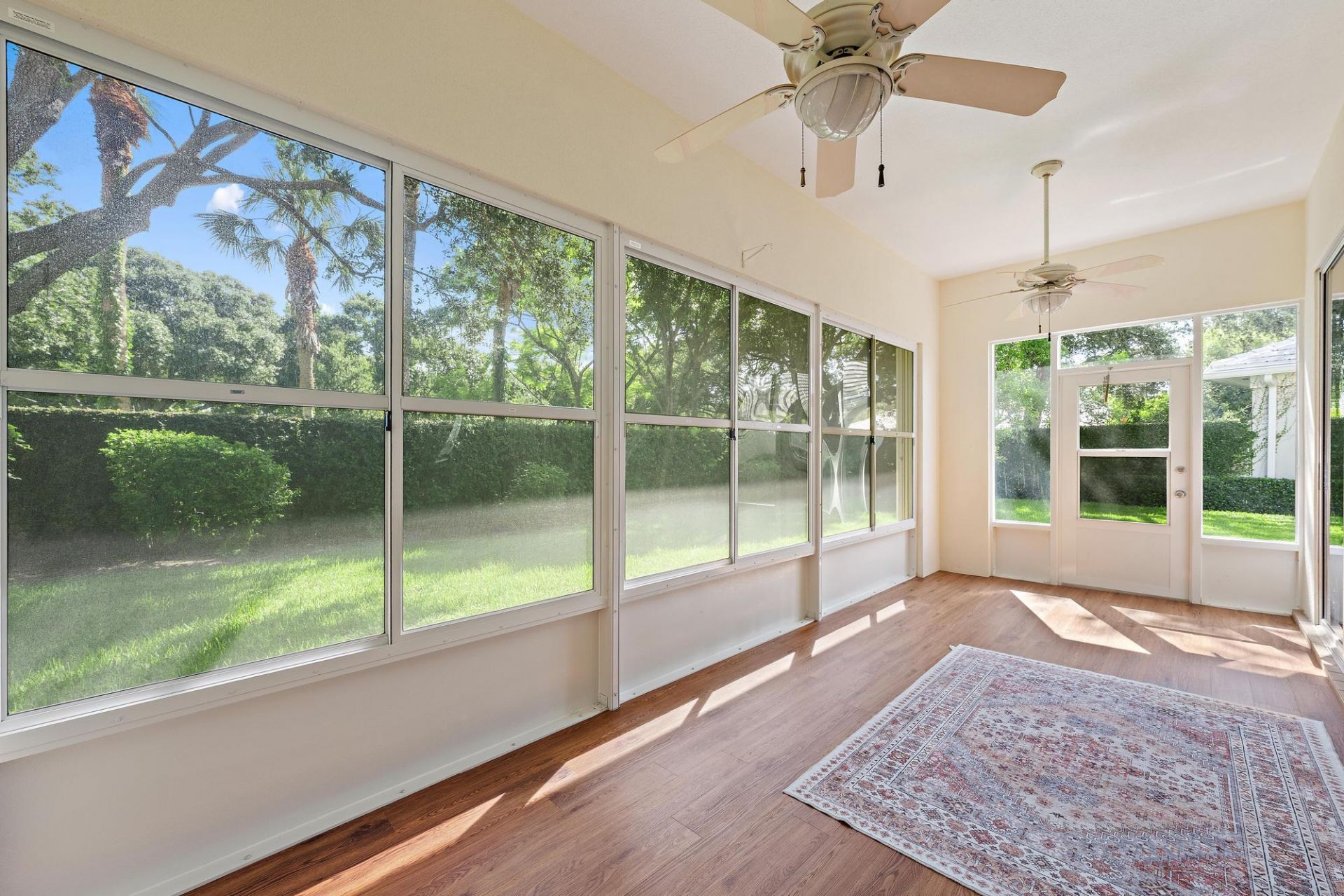 8548 Beaconhill Road, Palm Beach Gardens, FL 33410 Photo