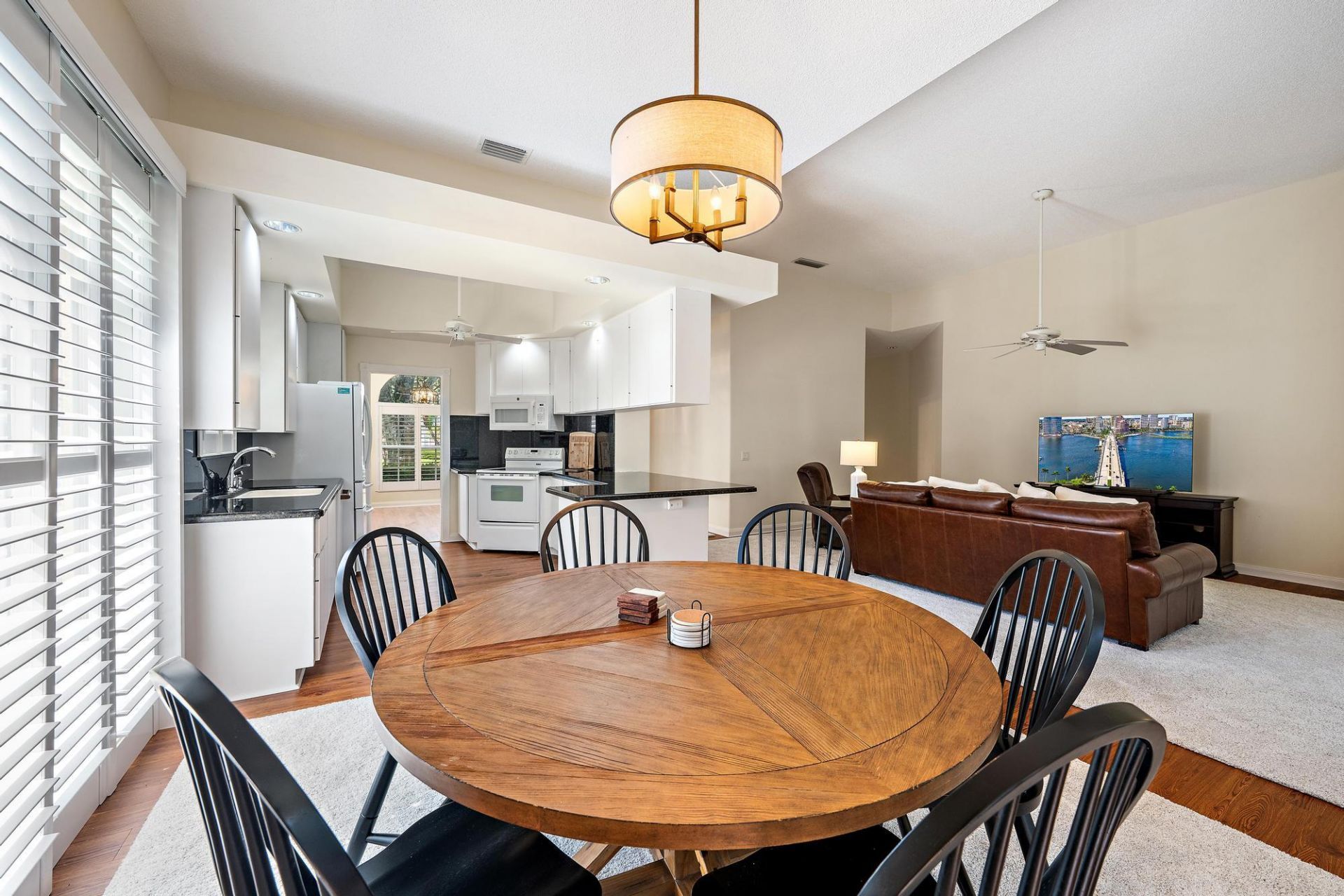 8548 Beaconhill Road, Palm Beach Gardens, FL 33410 Photo