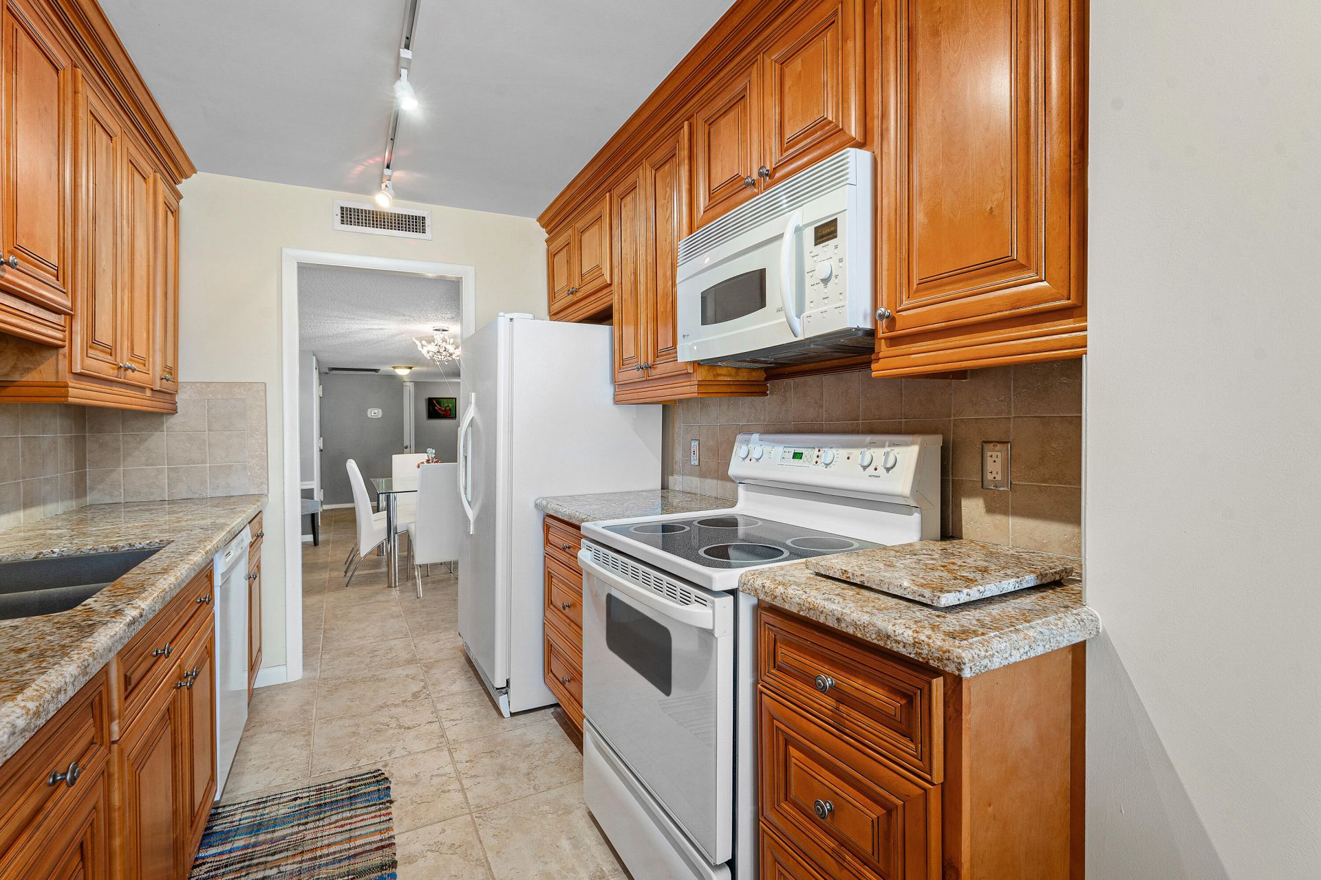 4200 N Ocean Drive, Unit 2-201, Singer Island, FL 33404 Photo