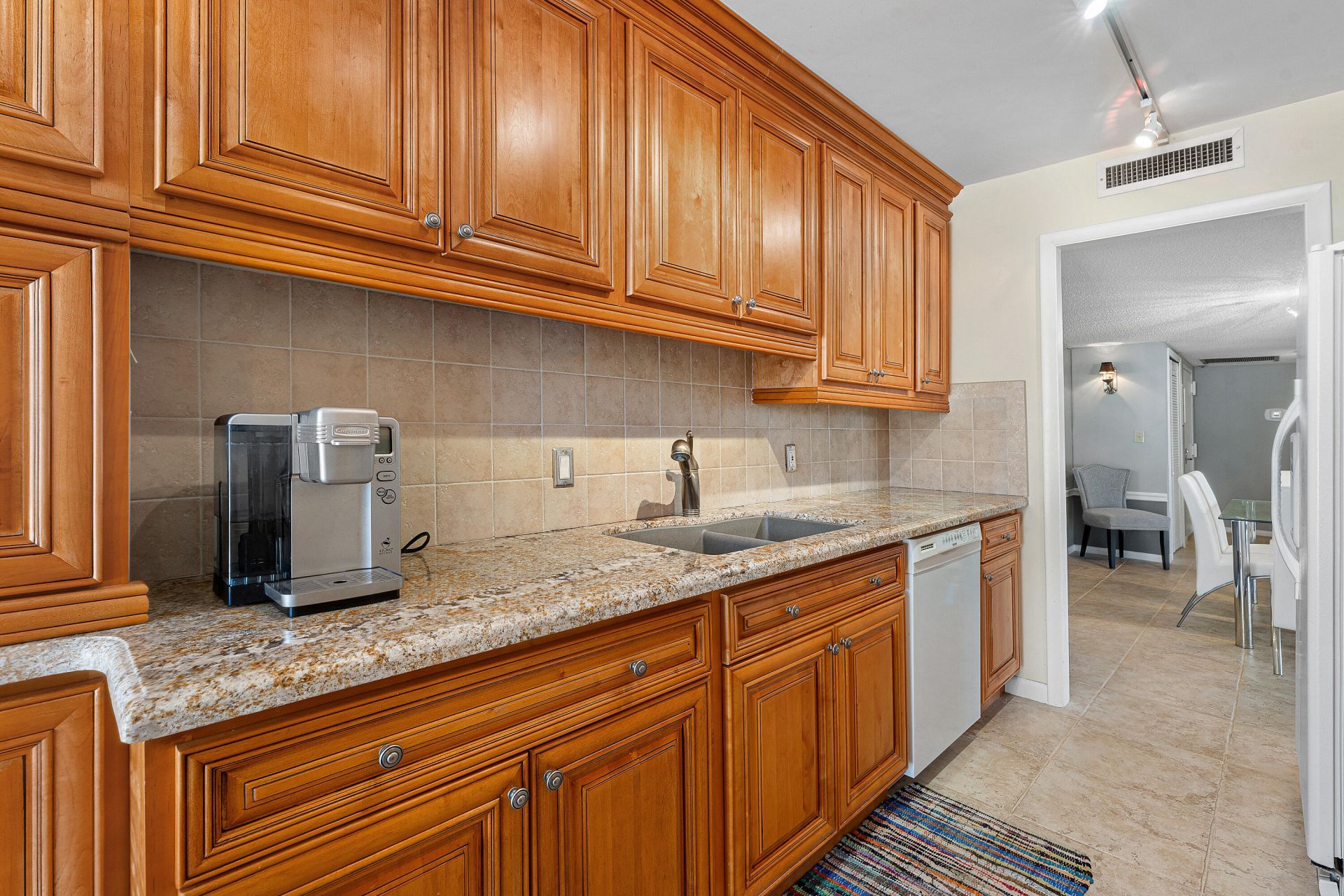 4200 N Ocean Drive, Unit 2-201, Singer Island, FL 33404 Photo