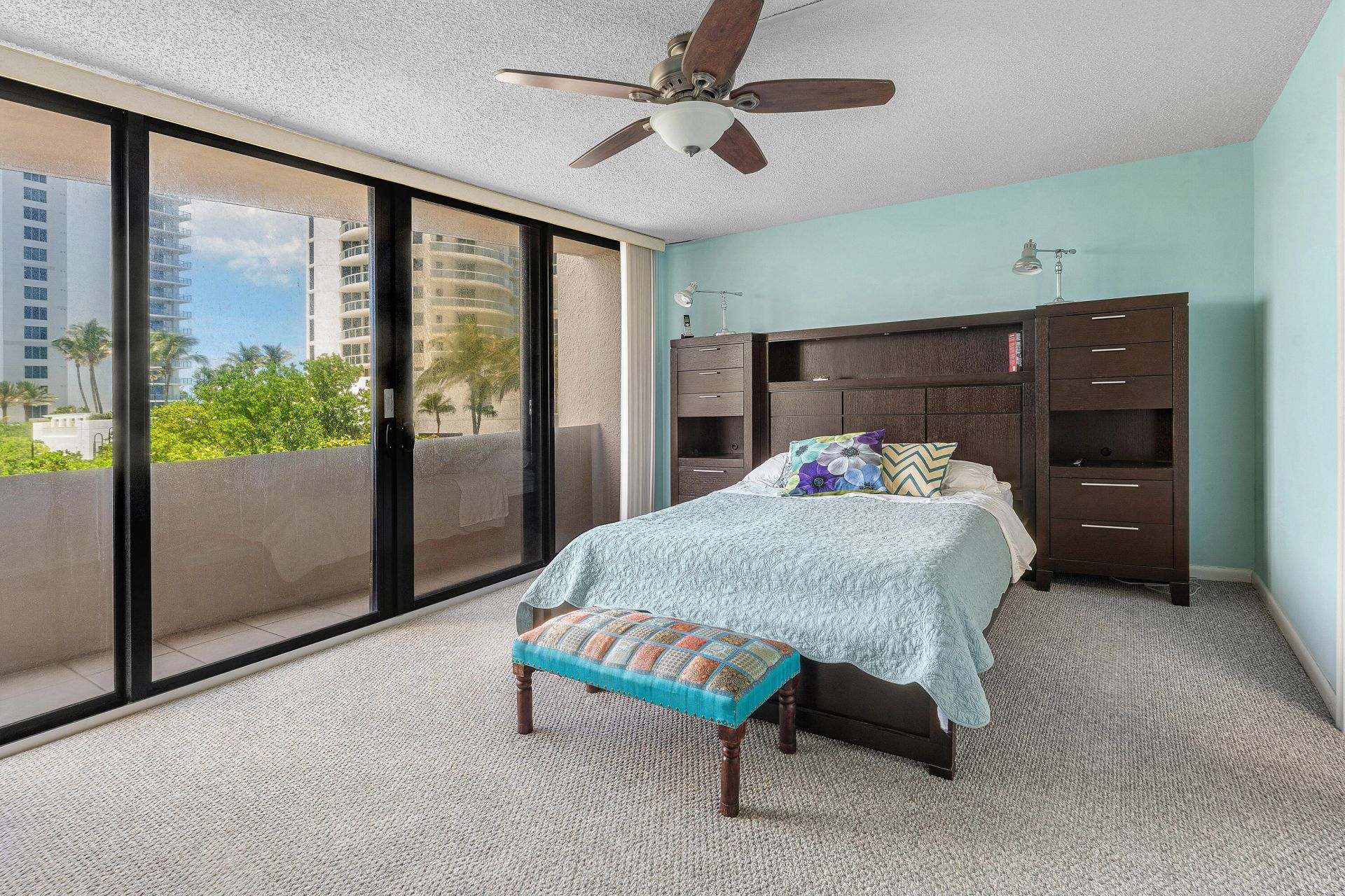 4200 N Ocean Drive, Unit 2-201, Singer Island, FL 33404 Photo