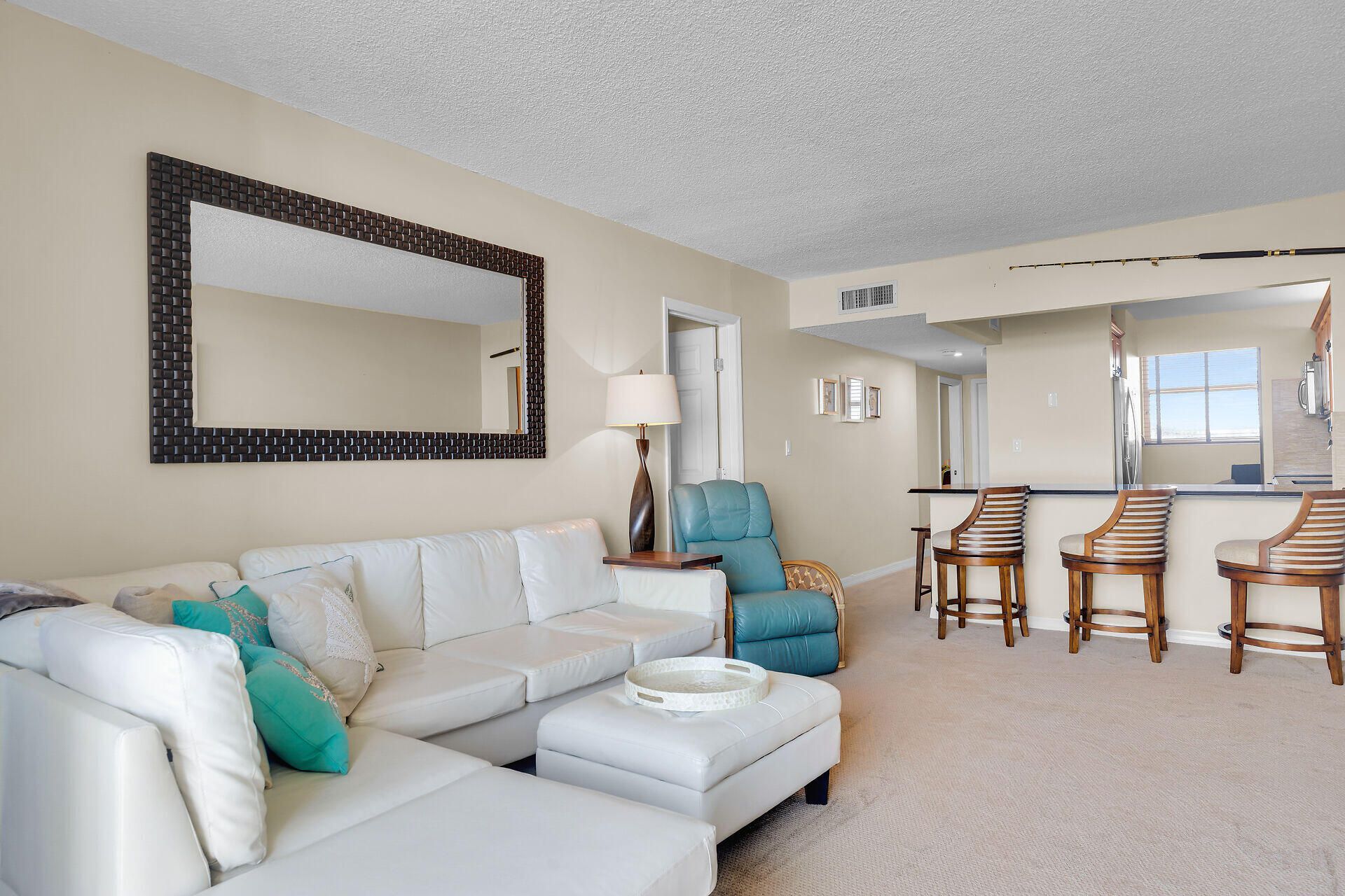 88540 Overseas Highway, Unit 304, Tavernier, FL 33070 Photo