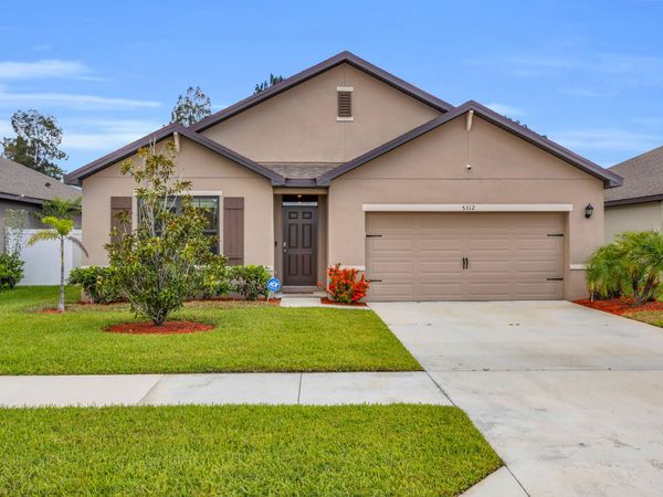 5312 Amusement Avenue, Fort Pierce, FL 34947