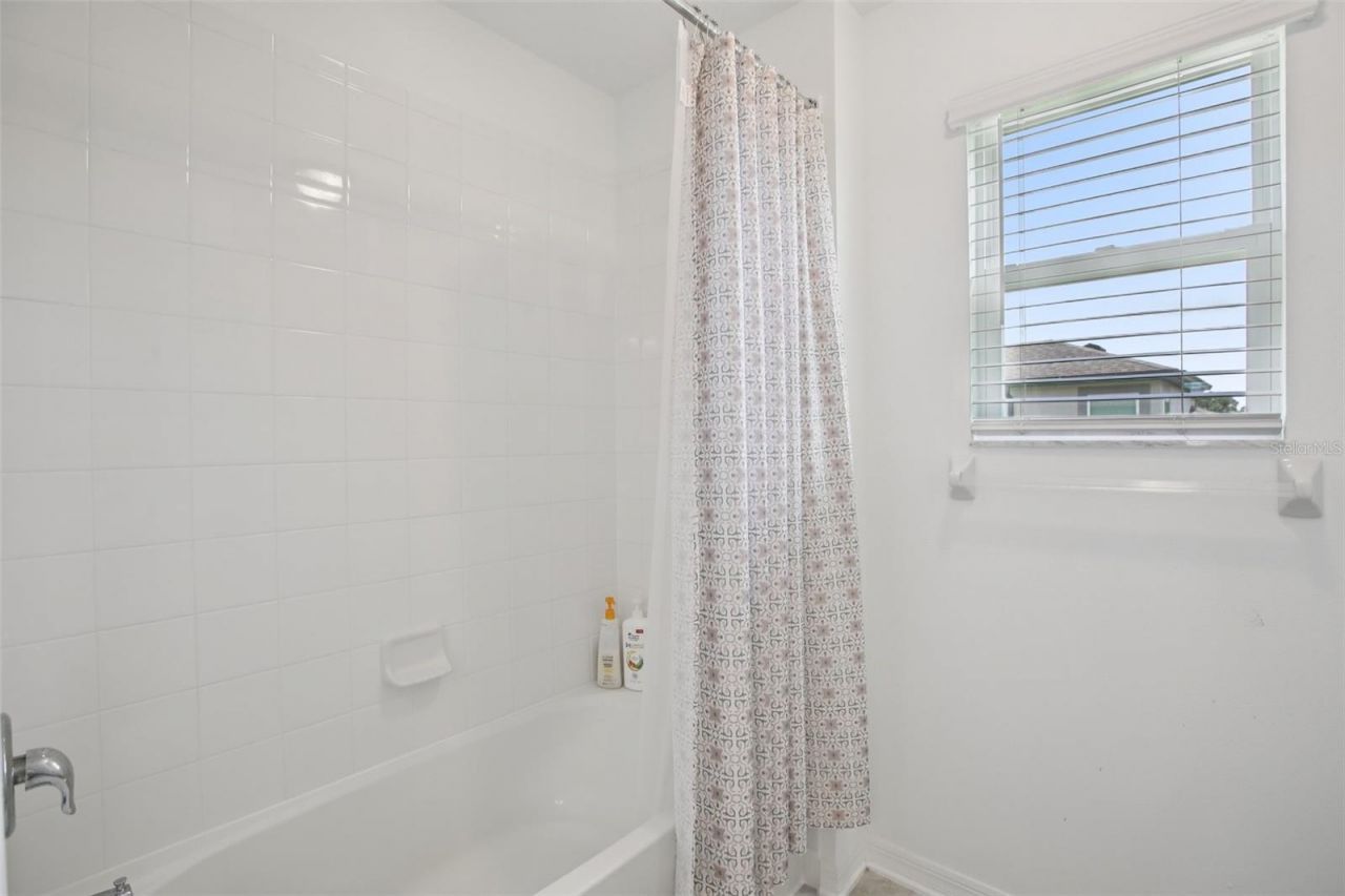 9508 Pyrenees Place, Seffner, FL 33584 Photo