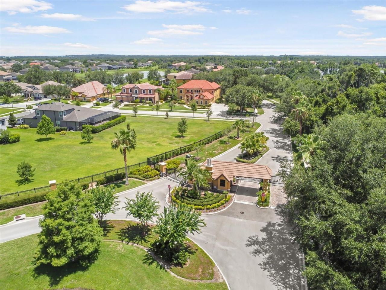 9508 Pyrenees Place, Seffner, FL 33584 Photo