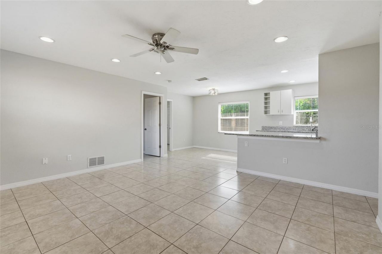 1915 Colleen Street, Sarasota, FL 34231 Photo