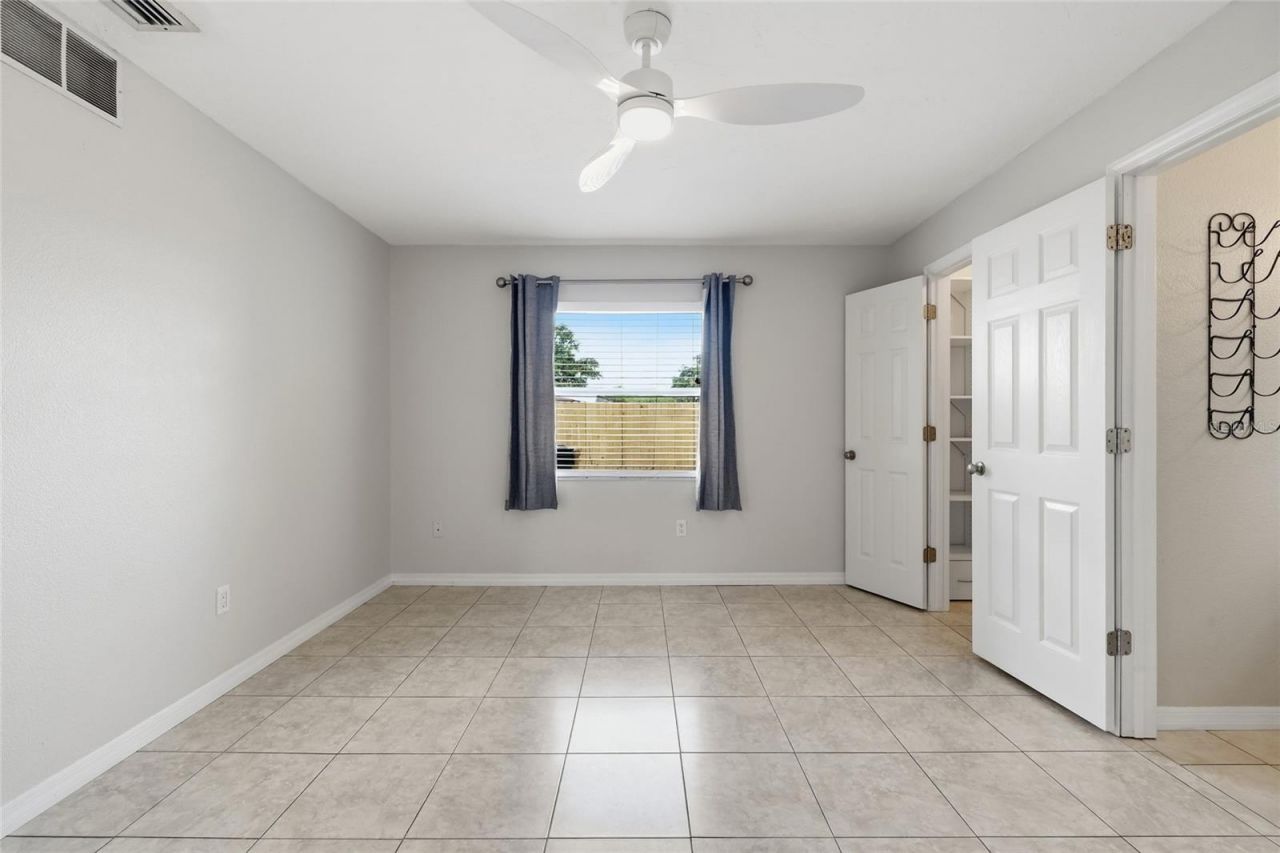 1915 Colleen Street, Sarasota, FL 34231 Photo