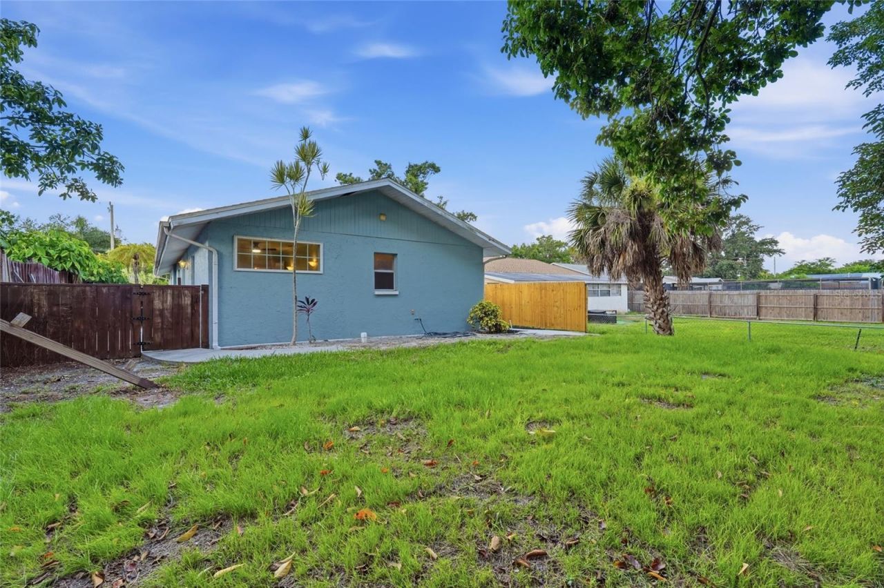 1915 Colleen Street, Sarasota, FL 34231 Photo